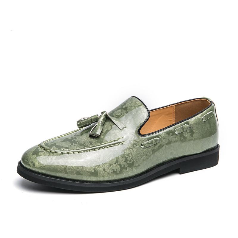 Весенние новые кожаные туфли с бахромой большого размера на ногах, остроносые лакированные деловые повседневные туфли, свадебные туфли, мужские туфли 46 зелёный
Весенние новые кожаные туфли с бахромой большого размера на ногах, остроносые лакированные деловые повседневные туфли, свадебные туфли, мужские туфли 46 зелёный