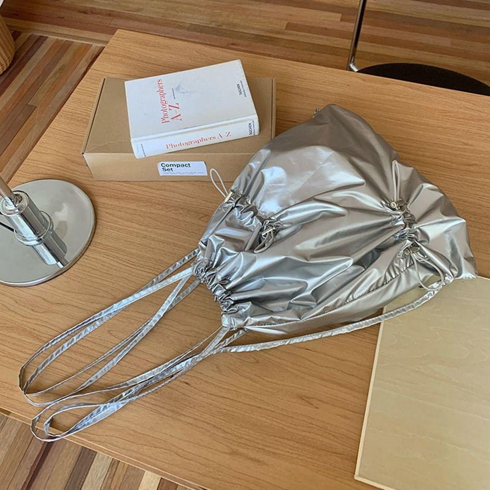Fold Nylon Ruched Backpack Commute Silver Shoulder Bag Sweet Drawstring Backpack Women чорний
Fold Nylon Ruched Backpack Commute Silver Shoulder Bag Sweet Drawstring Backpack Women чорний
