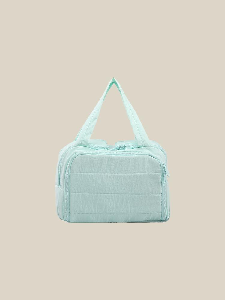 Niche large-capacity cosmetic bag female Korean simple portable portable storage bag vacation travel partition toiletry bag синій
Niche large-capacity cosmetic bag female Korean simple portable portable storage bag vacation travel partition toiletry bag синій