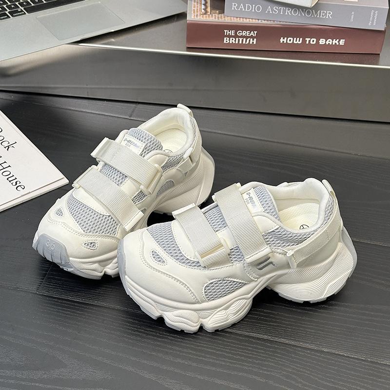 Dad shoes 5.5cm height increase women s new little white shoes mesh breathable versatile summer casual shoes 40
Dad shoes 5.5cm height increase women s new little white shoes mesh breathable versatile summer casual shoes 40