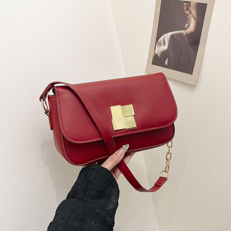 Light luxury trend shoulder small bag women s new fashion beaded handbag high-grade solid color exquisite small messenger bag белый
Light luxury trend shoulder small bag women s new fashion beaded handbag high-grade solid color exquisite small messenger bag белый