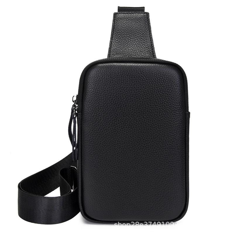 Leather women s bag small breast bag new trendy fashion simple shoulder bag first layer cowhide casual mobile phone bag чорний
Leather women s bag small breast bag new trendy fashion simple shoulder bag first layer cowhide casual mobile phone bag чорний