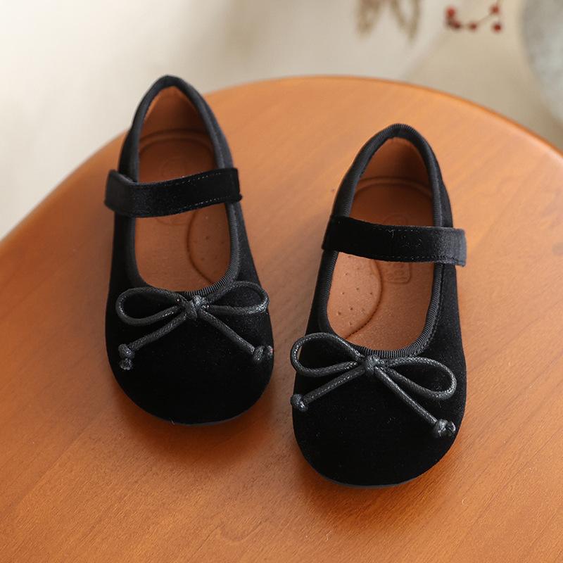 Girls Princess Shoes Velvet Winter New Baby Casual Shoes Fashion Mary Jane Warm Plush Children Soft Sole Retro Dance Flat Shoes 25
Girls Princess Shoes Velvet Winter New Baby Casual Shoes Fashion Mary Jane Warm Plush Children Soft Sole Retro Dance Flat Shoes 25