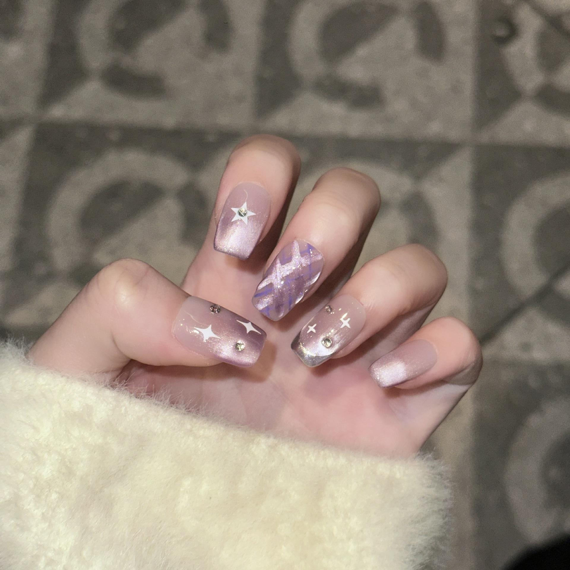 Dorisun Wearable Purple Dream Cat-Eye French Manicure Nail Patches - Spring/Summer Collection XS
Dorisun Wearable Purple Dream Cat-Eye French Manicure Nail Patches - Spring/Summer Collection XS