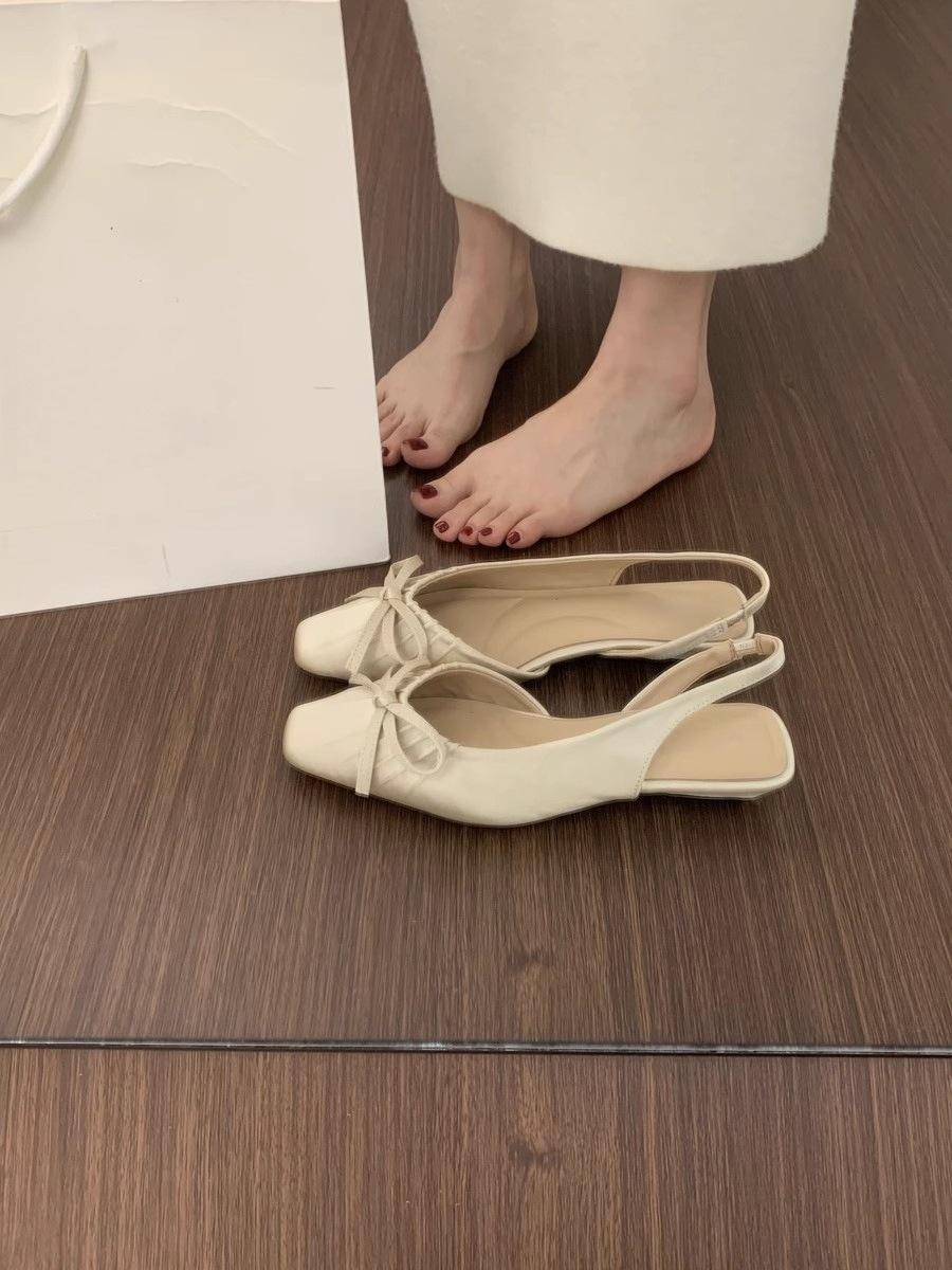 Французский вечерний ветер атласная сумка голова сандалии женская летняя одежда не устают ноги маленький наклонный каблук пустая дорога красивые одинарные туфли 40
Французский вечерний ветер атласная сумка голова сандалии женская летняя одежда не устают ноги маленький наклонный каблук пустая дорога красивые одинарные туфли 40