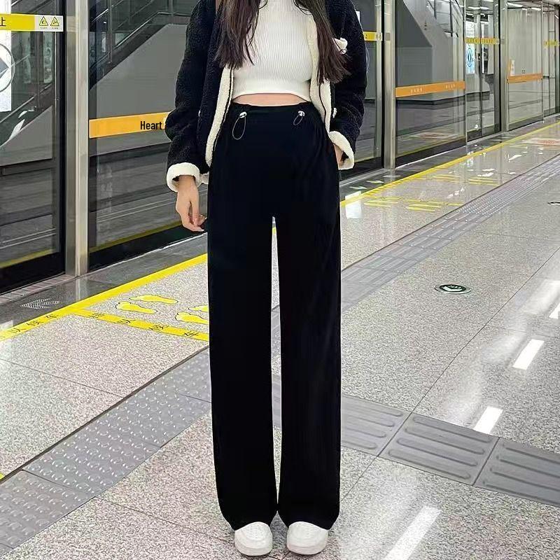 Maternity Velvet Wide-Leg Pants: No Belly Support, Casual, Two-Wear, Meat-Covering, Straight-Leg, for Autumn & Winter M - Below 110 lbs
Maternity Velvet Wide-Leg Pants: No Belly Support, Casual, Two-Wear, Meat-Covering, Straight-Leg, for Autumn & Winter M - Below 110 lbs