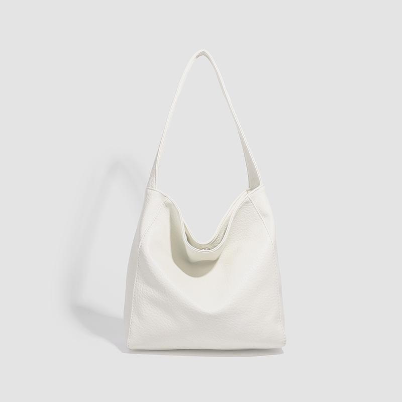 Retro commuter large-capacity women s bag 2025 new trendy Korean version of work shopping bag high-value shoulder tote bag
Retro commuter large-capacity women s bag 2025 new trendy Korean version of work shopping bag high-value shoulder tote bag