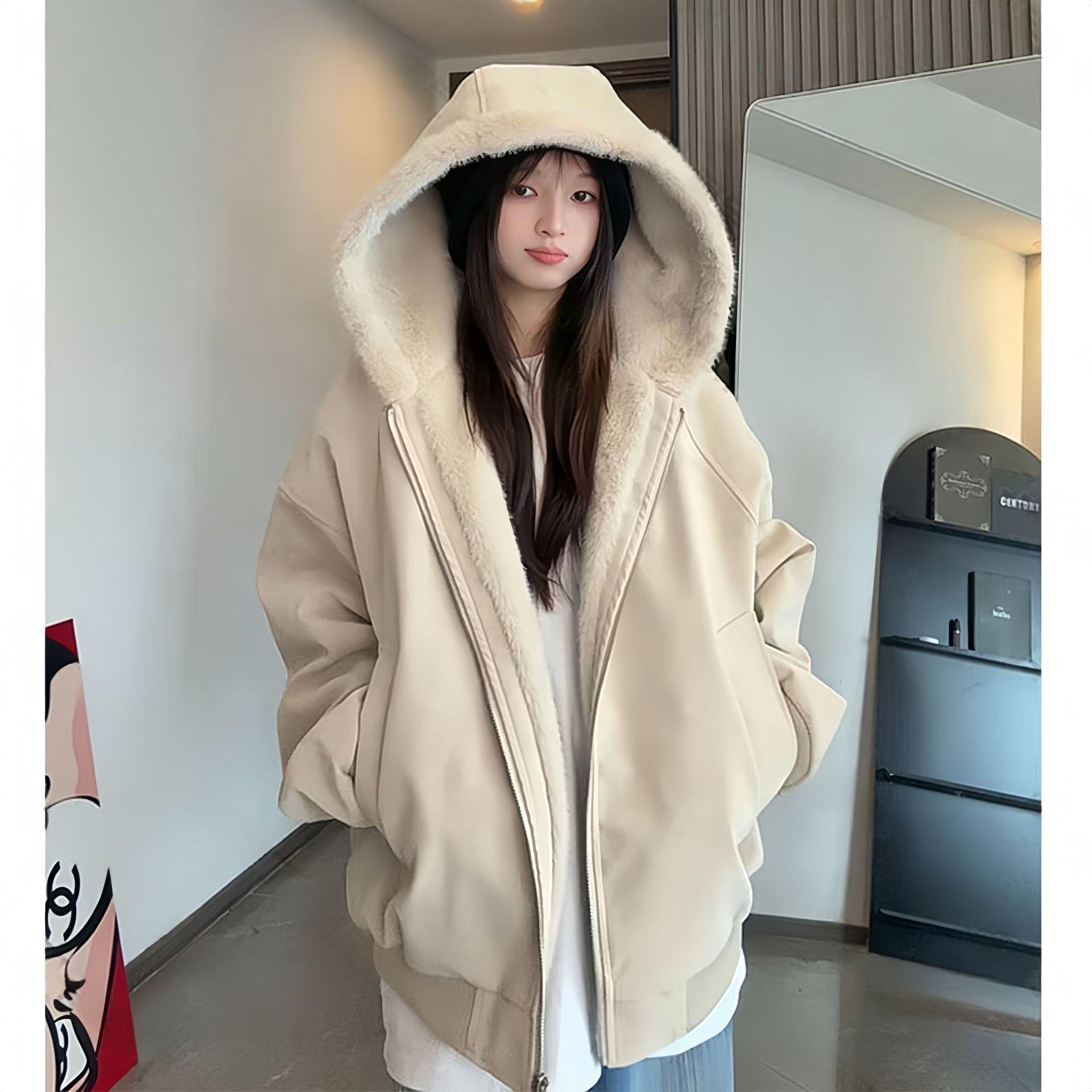 Lychee Pattern PU Leather Jacket with Fur Collar and Velvet Lining - Winter Hot Sale for Men and Women XL (recommended for 65-75 kg) абрикосовий
Lychee Pattern PU Leather Jacket with Fur Collar and Velvet Lining - Winter Hot Sale for Men and Women XL (recommended for 65-75 kg) абрикосовий