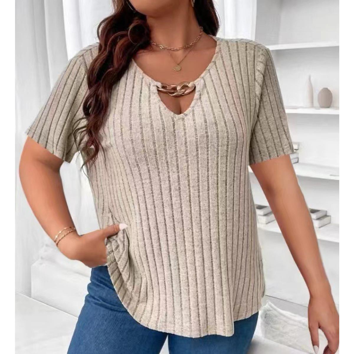 Spring Summer Plus Size Women s Solid Ribbed Knit V-neck Chain Detail Short Sleeve Casual Elegant T-shirt Top 5XL абрикосовий
Spring Summer Plus Size Women s Solid Ribbed Knit V-neck Chain Detail Short Sleeve Casual Elegant T-shirt Top 5XL абрикосовий