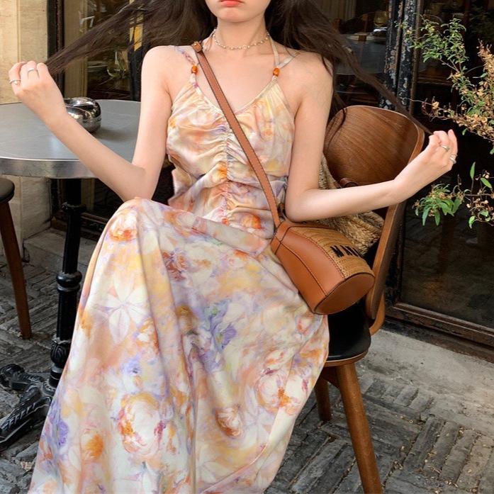2025 French Retro Floral Halter Sundress: Women s Summer Backless Waist-Hugging Long Dress Small
2025 French Retro Floral Halter Sundress: Women s Summer Backless Waist-Hugging Long Dress Small