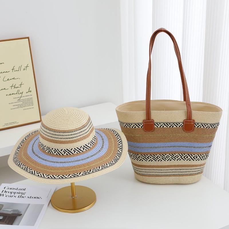 New spring and summer eaves weave fashionable color matching straw hat outdoor sunshade sunscreen hat straw bag single hat (only hat) небо синє кольору
New spring and summer eaves weave fashionable color matching straw hat outdoor sunshade sunscreen hat straw bag single hat (only hat) небо синє кольору