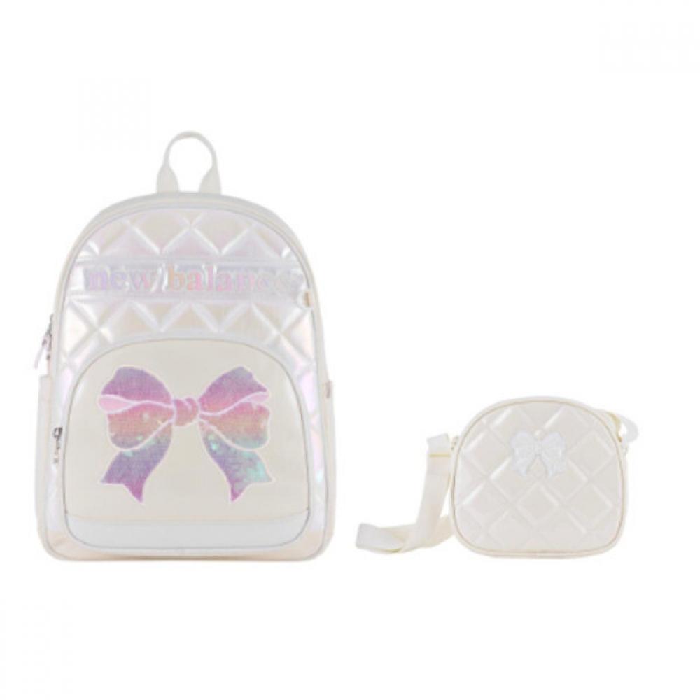 New Balance Kids New Balance Kids Ribbon Backbag Set B1 Nk8afs104g 39 51 1.NK8AFS104G 39/FREE
New Balance Kids New Balance Kids Ribbon Backbag Set B1 Nk8afs104g 39 51 1.NK8AFS104G 39/FREE