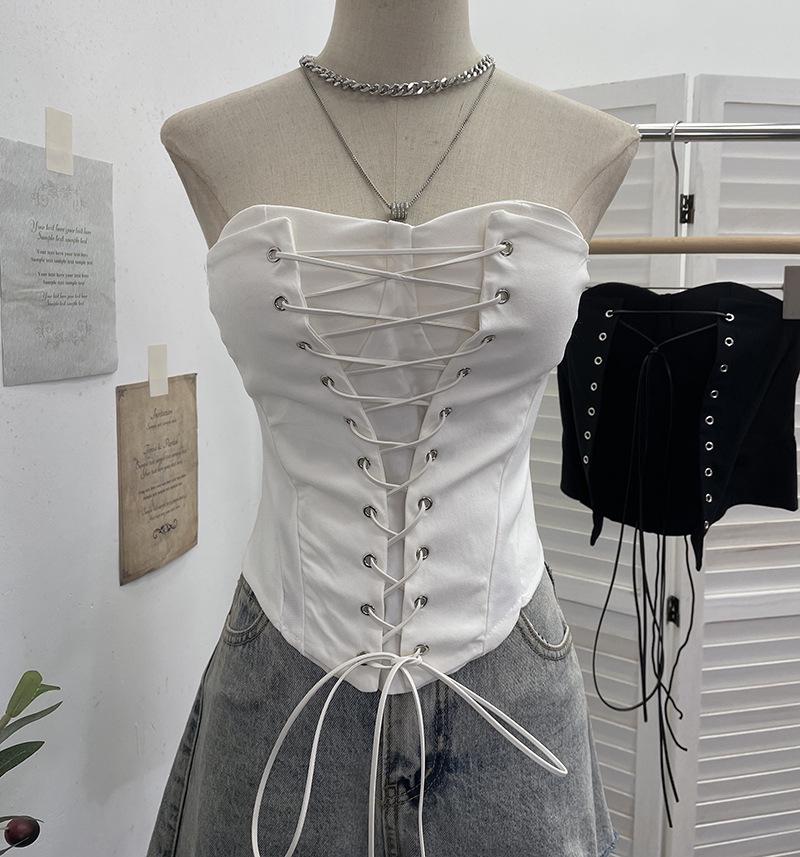 8076 Slim Fit Sleeveless Bandeau Top with Chest Pads, Cross Strap Design & Open Back Tie-Up One Size
8076 Slim Fit Sleeveless Bandeau Top with Chest Pads, Cross Strap Design & Open Back Tie-Up One Size