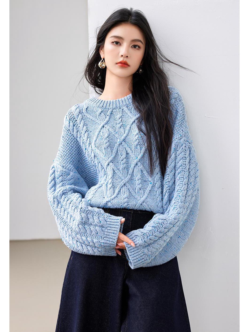 Women s Blue Cable Knit Crew Neck Sweater - Thick, Warm, Loose Fit for Autumn/Winter 2025 L
Women s Blue Cable Knit Crew Neck Sweater - Thick, Warm, Loose Fit for Autumn/Winter 2025 L