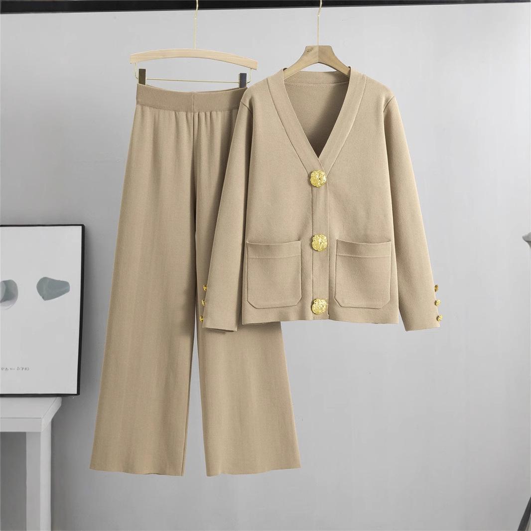 Women s Cross-Border Knitted Sweater and Wide-Leg Pants Set - New Casual Two-Piece One Size
Women s Cross-Border Knitted Sweater and Wide-Leg Pants Set - New Casual Two-Piece One Size
