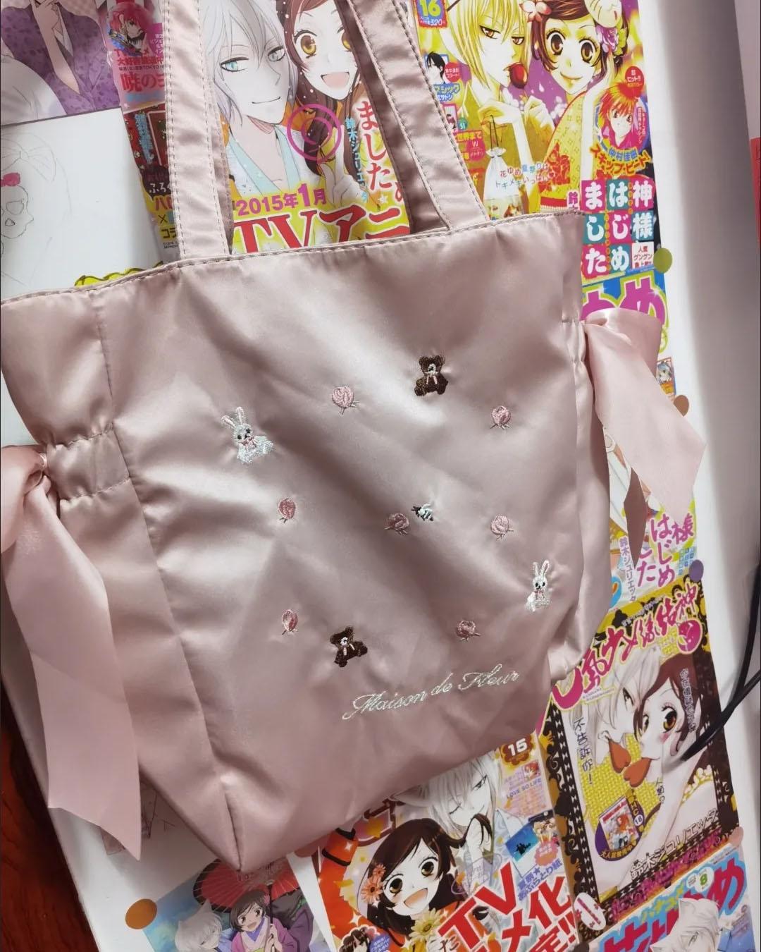 JIAERDI Harajuku Pink Handbag Women Rabbit Bear Embroidery Large Capacity Shoulder Tote Bag Ladies Fairycore Y2k Bags Aesthetic розовый
JIAERDI Harajuku Pink Handbag Women Rabbit Bear Embroidery Large Capacity Shoulder Tote Bag Ladies Fairycore Y2k Bags Aesthetic розовый