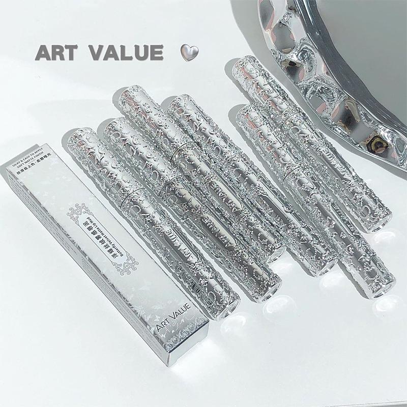 Floating Butterfly Velvet Matte Lip Mud - Tender Student Edition, Silver Tube, Six Shades 2g
Floating Butterfly Velvet Matte Lip Mud - Tender Student Edition, Silver Tube, Six Shades 2g
