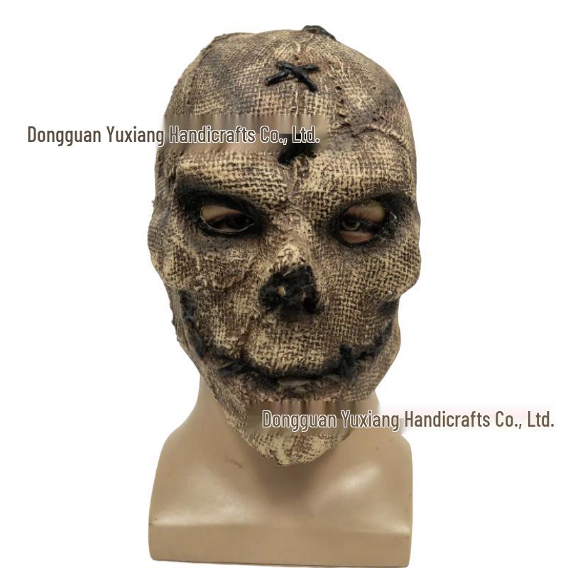 Halloween Skull Mask: Horror Headgear for Dance Party & Cosplay
Halloween Skull Mask: Horror Headgear for Dance Party & Cosplay