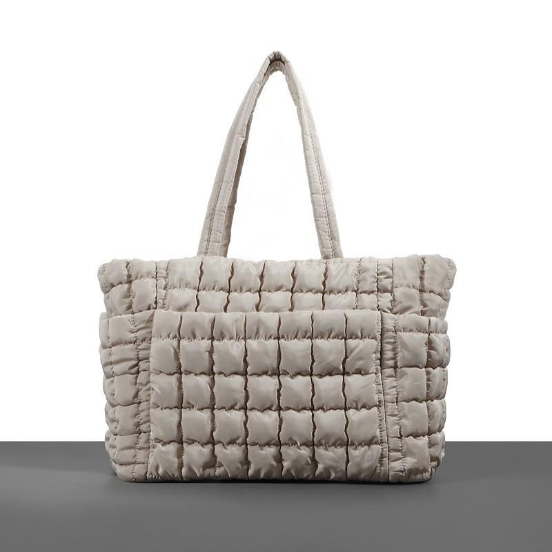 High-quality Fluffy Women s Hand Clip Cotton Casual Outdoor Travel Tote Bag Sponge Notebook хакі
High-quality Fluffy Women s Hand Clip Cotton Casual Outdoor Travel Tote Bag Sponge Notebook хакі