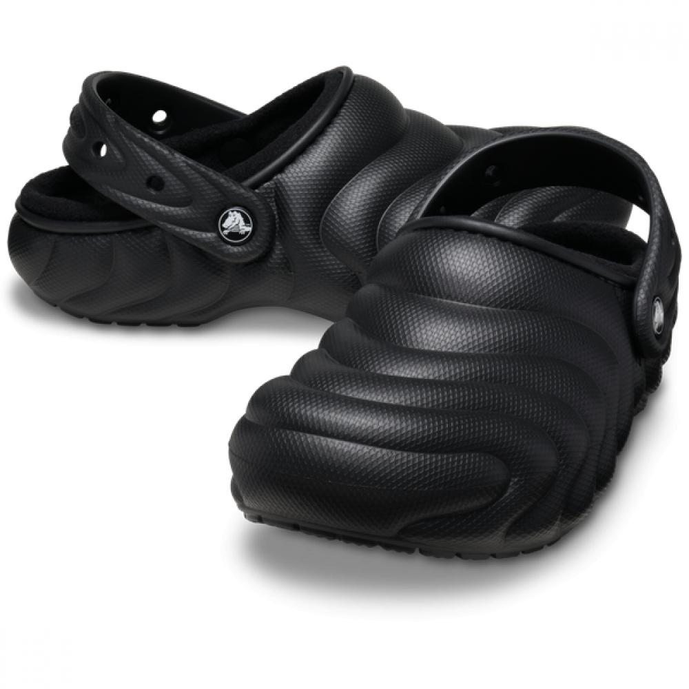 Crocs Galleria Crocs Headquarters Public Classic Lined Overpuff Clogs 210059 001 black/230
Crocs Galleria Crocs Headquarters Public Classic Lined Overpuff Clogs 210059 001 black/230