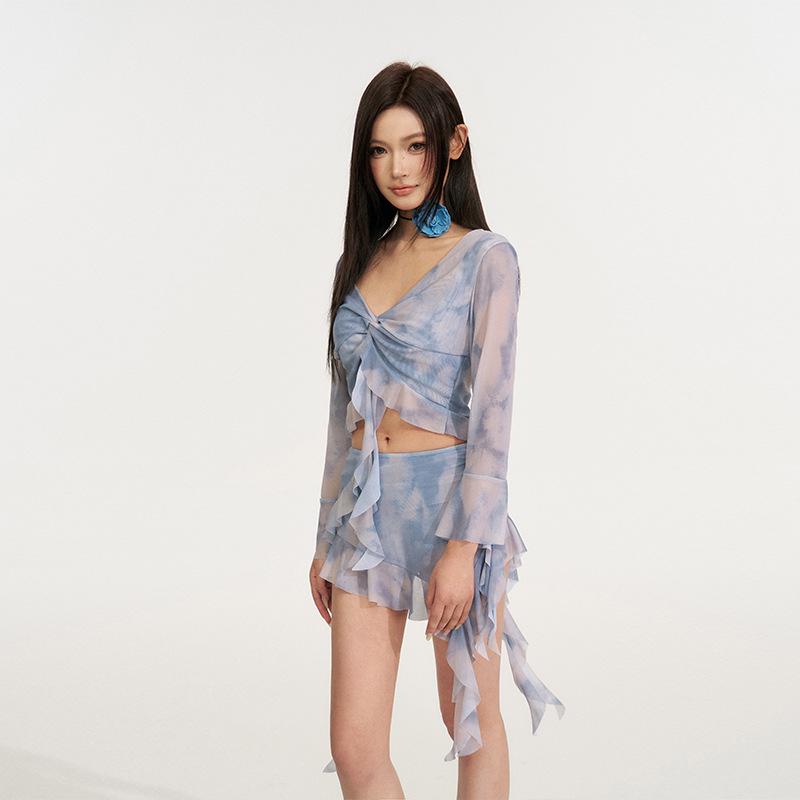 Women s 2025 Sexy Push-Up Bikini Set with Long Sleeve Cover-Up M (recommended 75-95 jin) синій
Women s 2025 Sexy Push-Up Bikini Set with Long Sleeve Cover-Up M (recommended 75-95 jin) синій