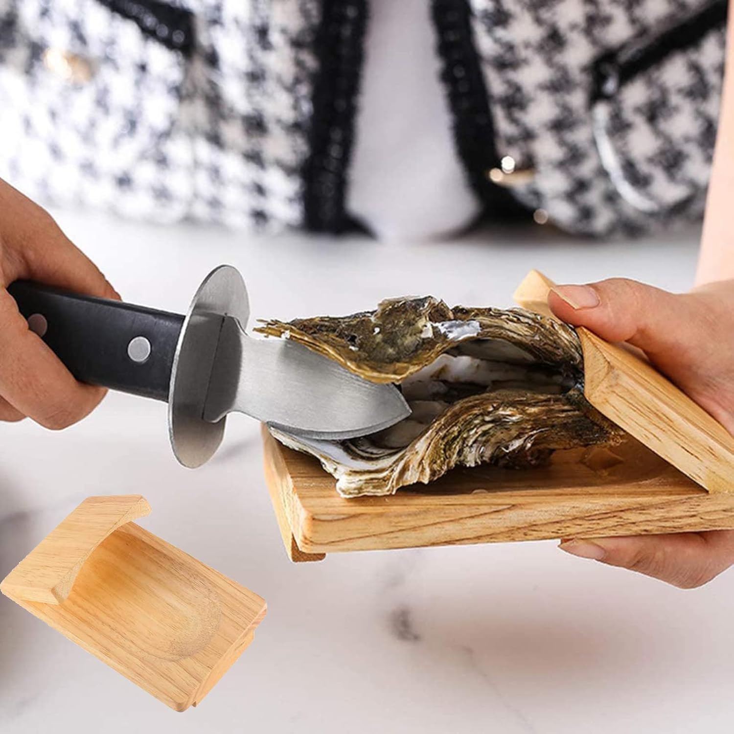 Durable Scallop Shucking Cutter For Seafood Lovers Shucking Clamp Shucking Tools Kitchen Opener
Durable Scallop Shucking Cutter For Seafood Lovers Shucking Clamp Shucking Tools Kitchen Opener