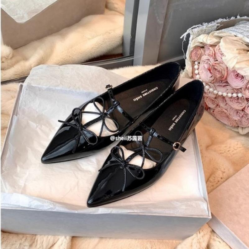 Shoes pointed bow shallow mouth flat bottom Mary Jane single shoes women s banquet shoes spring 34 чорний
Shoes pointed bow shallow mouth flat bottom Mary Jane single shoes women s banquet shoes spring 34 чорний