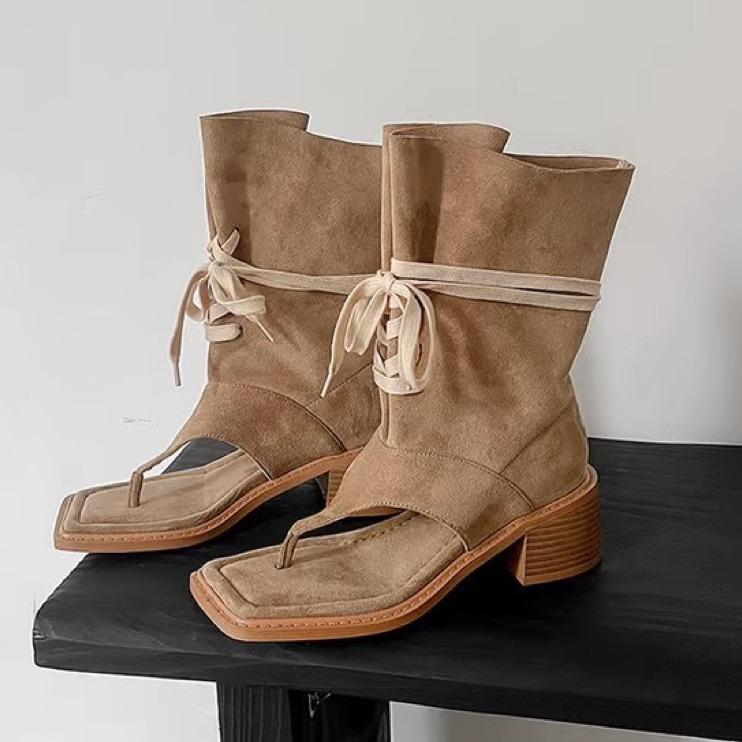 Cowhide version~ thick-soled bundle toe herringbone boots 2025 summer new trousers cool boots retro lace-up Roman cool 40
Cowhide version~ thick-soled bundle toe herringbone boots 2025 summer new trousers cool boots retro lace-up Roman cool 40