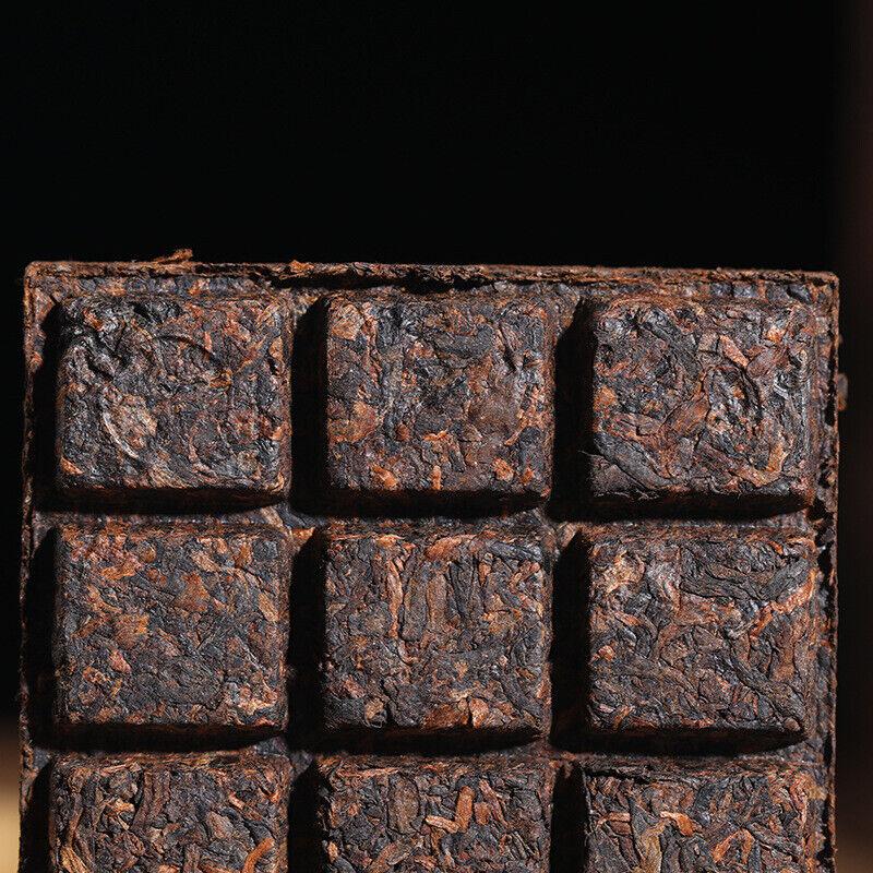 2018 Menghai Aged Tea Brick 200g Hand-Torn Raw Pu-erh Tea from Menghai
2018 Menghai Aged Tea Brick 200g Hand-Torn Raw Pu-erh Tea from Menghai