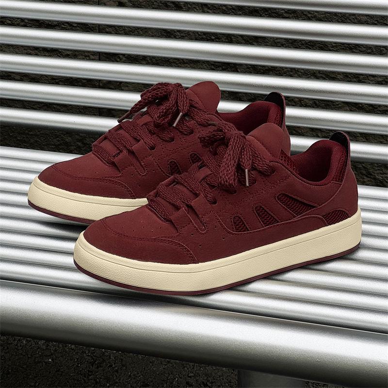 Men s shoes trendy shoes 2025 board shoes men s Korean version versatile niche ins Internet celebrity explosion Angola red board shoes men 39 бордовый
Men s shoes trendy shoes 2025 board shoes men s Korean version versatile niche ins Internet celebrity explosion Angola red board shoes men 39 бордовый