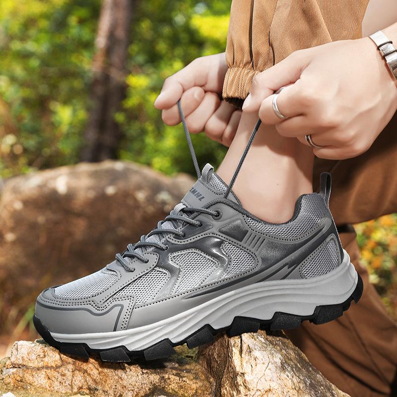 Autumn and winter foreign trade large size 47 outdoor hiking shoes new mesh breathable hiking shoes men s travel shoes 48 чорний
Autumn and winter foreign trade large size 47 outdoor hiking shoes new mesh breathable hiking shoes men s travel shoes 48 чорний