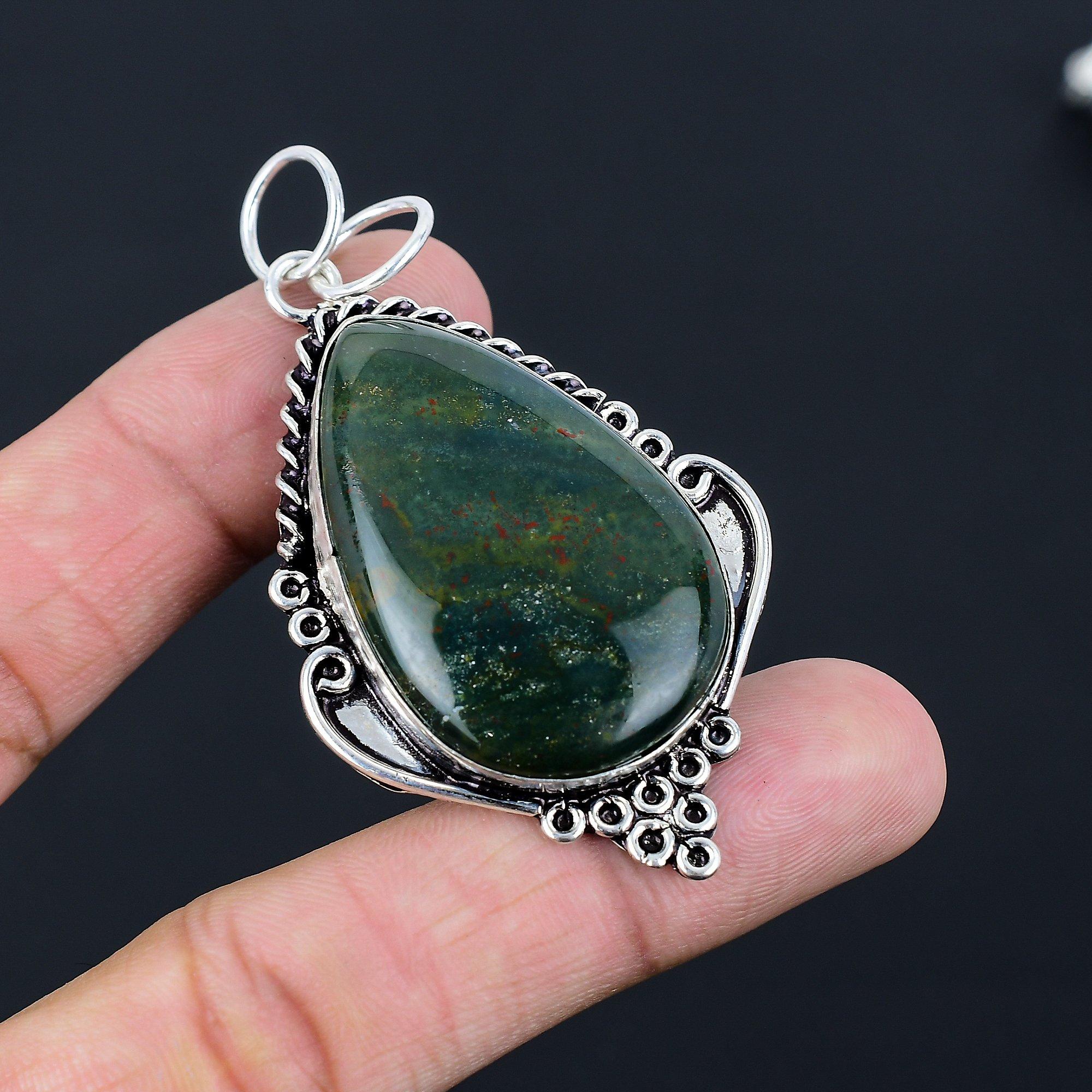 Sterling Silver Pear Bloodstone Stone Trendy New Bezel Sister Birthday Pendant
Sterling Silver Pear Bloodstone Stone Trendy New Bezel Sister Birthday Pendant