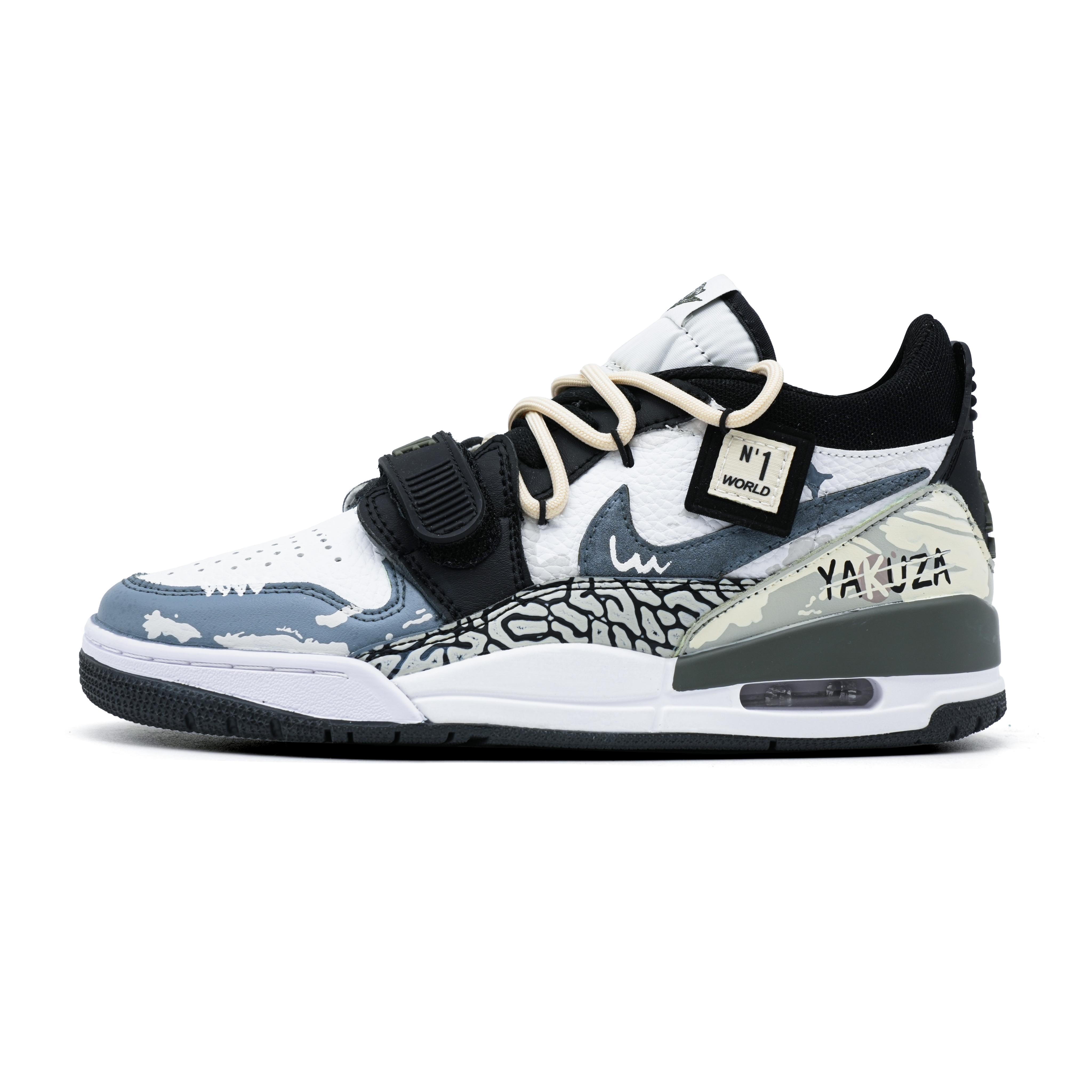 Jordan Legacy 312 Fading Radiance Cushioning, Wear Resistant Low top Vintage Basketball Shoes Unisex Black White Gray CD7069-120(Team947-) 35.5
Jordan Legacy 312 Fading Radiance Cushioning, Wear Resistant Low top Vintage Basketball Shoes Unisex Black White Gray CD7069-120(Team947-) 35.5