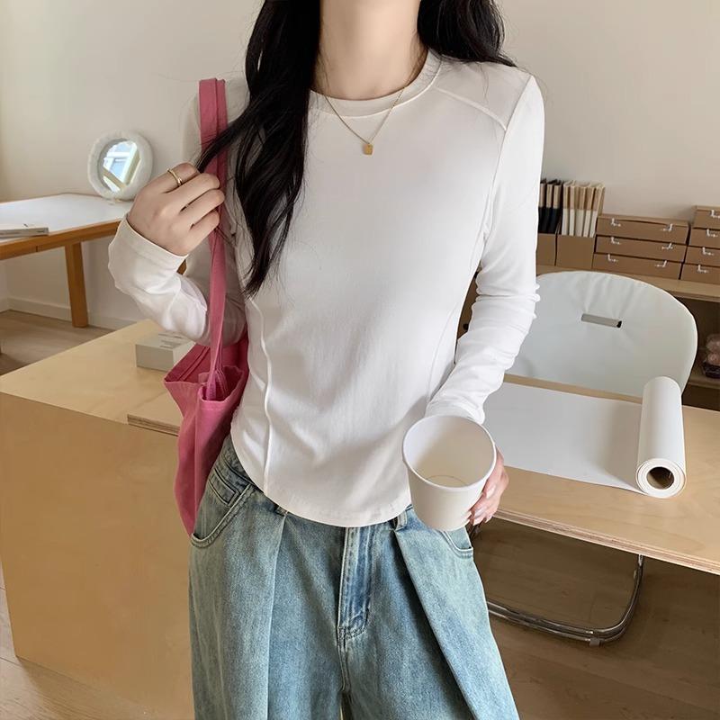 American retro long-sleeved T-shirt women s early autumn new design curved hem round neck solid color slim-fitting fishbone top S белый
American retro long-sleeved T-shirt women s early autumn new design curved hem round neck solid color slim-fitting fishbone top S белый