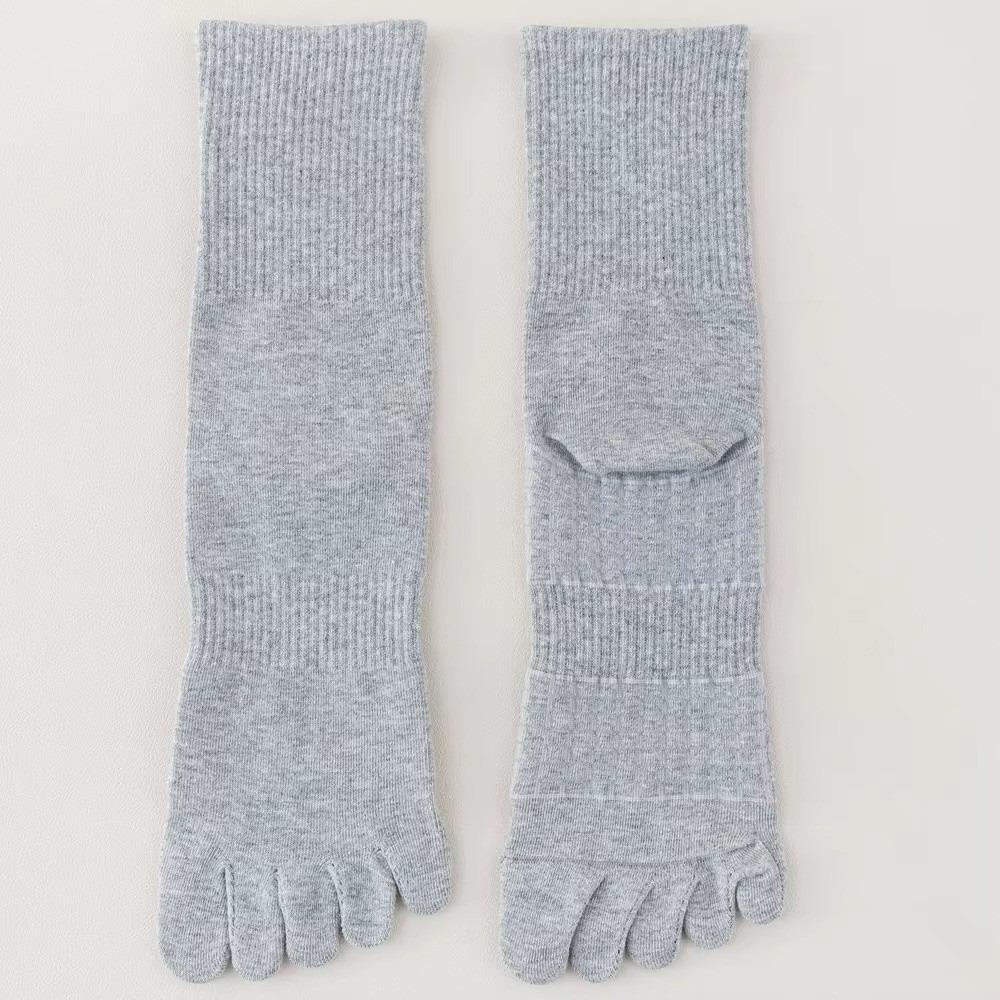 1 Pair Mid Crew Five Finger Socks Solid Color Breathable Toe Socks Odor Control Thermal Athletic Socks for Men and Women One Size світло-сірого кольору
1 Pair Mid Crew Five Finger Socks Solid Color Breathable Toe Socks Odor Control Thermal Athletic Socks for Men and Women One Size світло-сірого кольору