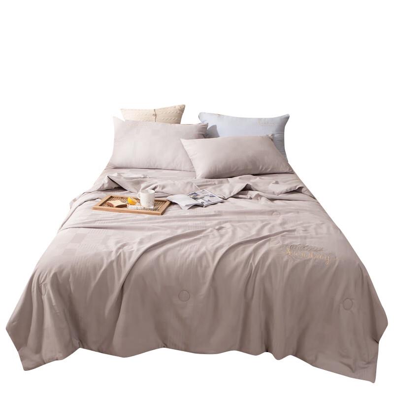 Japanese Style Soy Fiber Anti-Mite Summer Quilt
Japanese Style Soy Fiber Anti-Mite Summer Quilt