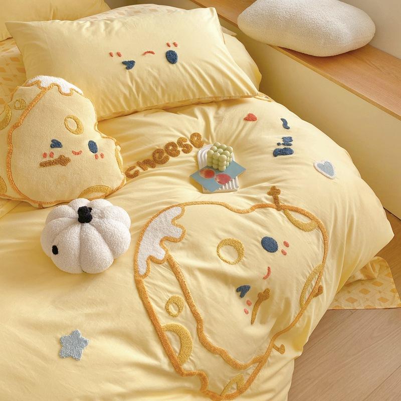 Class A maternal and infant grade cotton washed cotton bed four-piece set of 60 pure cotton children s bedding cartoon quilt cover three-piece set 1.2m Sheet | Suitable for 150x200 quilt core
Class A maternal and infant grade cotton washed cotton bed four-piece set of 60 pure cotton children s bedding cartoon quilt cover three-piece set 1.2m Sheet | Suitable for 150x200 quilt core
