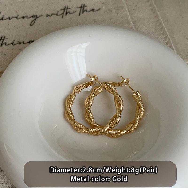 Frosted Texture Metal Winding Fried Dough Twists Shaped Hoop Earrings 2026 Trend Jewelry For Women s Fashion Ear Accessories
Frosted Texture Metal Winding Fried Dough Twists Shaped Hoop Earrings 2026 Trend Jewelry For Women s Fashion Ear Accessories