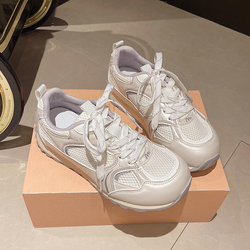 Retro mesh breathable casual sports shoes women s 2025 spring new low-top versatile Forrest Gump shoes German training shoes women 40 білий
Retro mesh breathable casual sports shoes women s 2025 spring new low-top versatile Forrest Gump shoes German training shoes women 40 білий