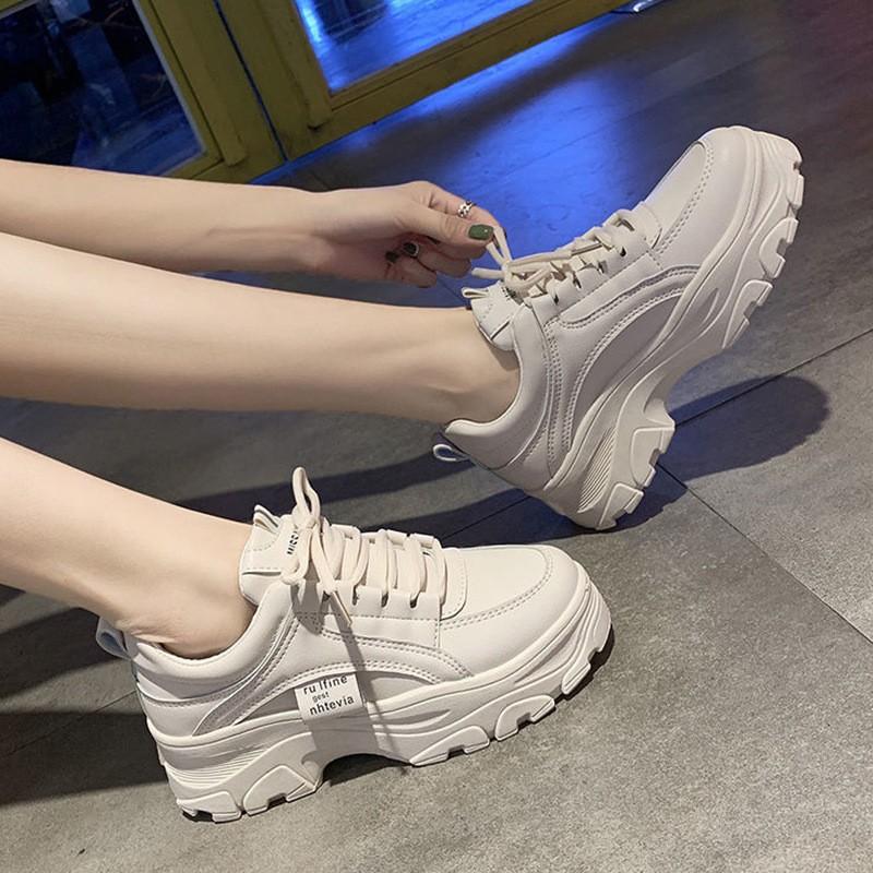 Women s sports and leisure shoes spring new single shoes heightened platform women s shoes velvet white shoes 40 білий
Women s sports and leisure shoes spring new single shoes heightened platform women s shoes velvet white shoes 40 білий