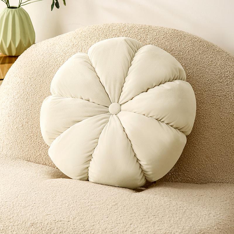 Living Room Sofa Cushion Nordic Ins Model Room Pillow Bedside Cushion Petal Button Simple Bay Window Backrest 40 * 40cm (including core)
Living Room Sofa Cushion Nordic Ins Model Room Pillow Bedside Cushion Petal Button Simple Bay Window Backrest 40 * 40cm (including core)