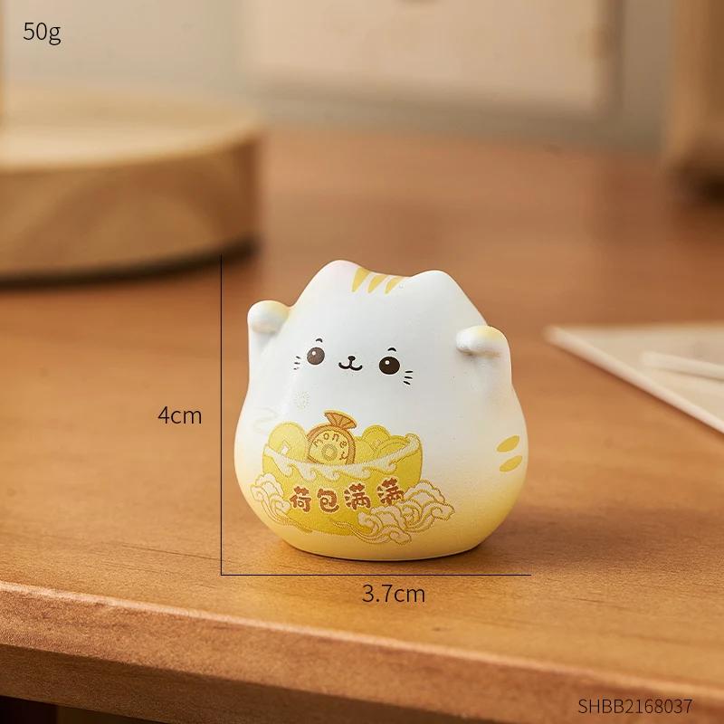 Креативный домашний декор, украшение в виде миниатюрного кота, керамическая статуэтка животного, приносящего удачу, маленькая фигурка, аксессуары для рабочего стола в гостиной
Креативный домашний декор, украшение в виде миниатюрного кота, керамическая статуэтка животного, приносящего удачу, маленькая фигурка, аксессуары для рабочего стола в гостиной