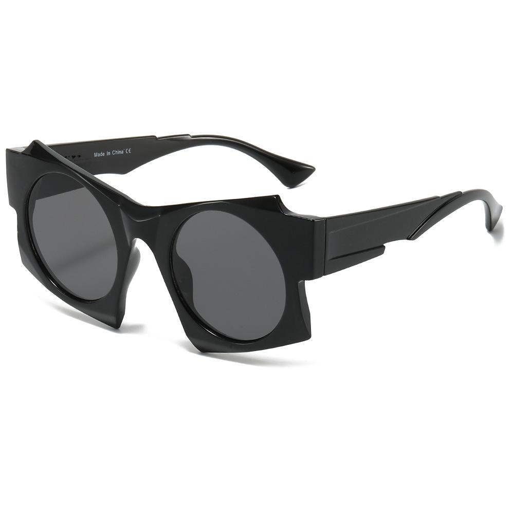 Irregular Sunglasses, Versatile Anti-Ultraviolet Sunglasses, Travel Street Shooting Glasses regular
Irregular Sunglasses, Versatile Anti-Ultraviolet Sunglasses, Travel Street Shooting Glasses regular