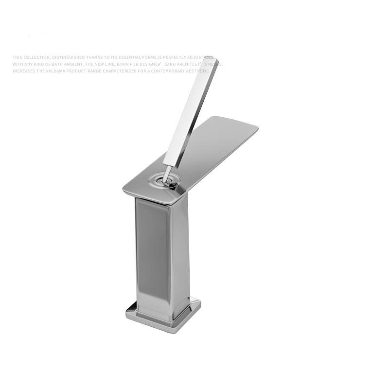Chrome Basin Faucet Bathroom Single lever Hot and Cold Sink Lead Free Mixer Tap Faucet Solid Brass Lavtory Faucet
Chrome Basin Faucet Bathroom Single lever Hot and Cold Sink Lead Free Mixer Tap Faucet Solid Brass Lavtory Faucet