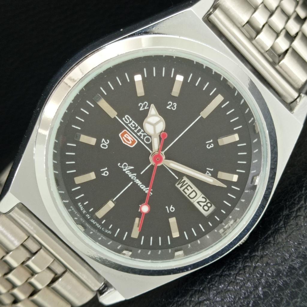 VINTAGE SEIKO 5 AUTOMATIC 6309A REFURBISHED JAPAN MENS BLACK WATCH a442891-1
VINTAGE SEIKO 5 AUTOMATIC 6309A REFURBISHED JAPAN MENS BLACK WATCH a442891-1