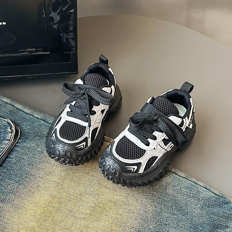 2026New autumn color-blocked sports shoes for girls, mesh running shoes for children, casual shoes for boys 26-31Code one hand6Double чёрный
2026New autumn color-blocked sports shoes for girls, mesh running shoes for children, casual shoes for boys 26-31Code one hand6Double чёрный