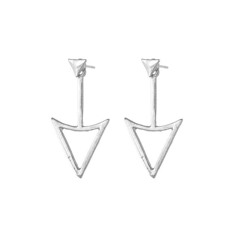 Европейские и американские высококачественные геометрические серьги с бриллиантами в форме треугольника для женщин
Европейские и американские высококачественные геометрические серьги с бриллиантами в форме треугольника для женщин