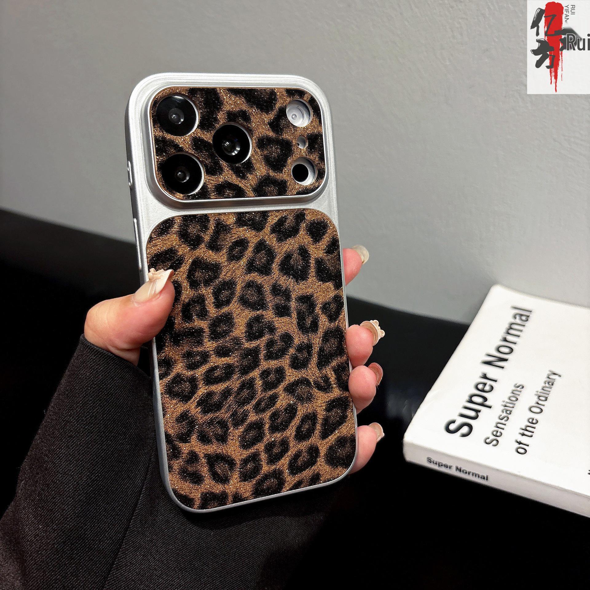 Apple 17 Pro Max Light Luxury Leopard Glitter Phone Case - iPhone 16 Precise Fit, 15 Leather Sticker, 14 Protective Cover 16 коричневый/мерцание
Apple 17 Pro Max Light Luxury Leopard Glitter Phone Case - iPhone 16 Precise Fit, 15 Leather Sticker, 14 Protective Cover 16 коричневый/мерцание
