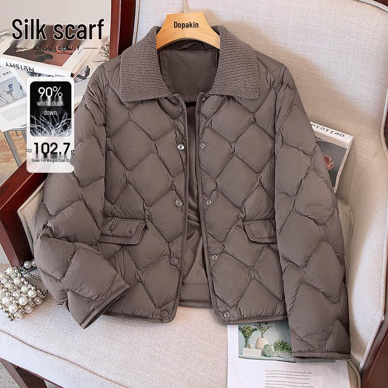 Women s Loose Fit Lapel 90% Duck Down Jacket M
Women s Loose Fit Lapel 90% Duck Down Jacket M