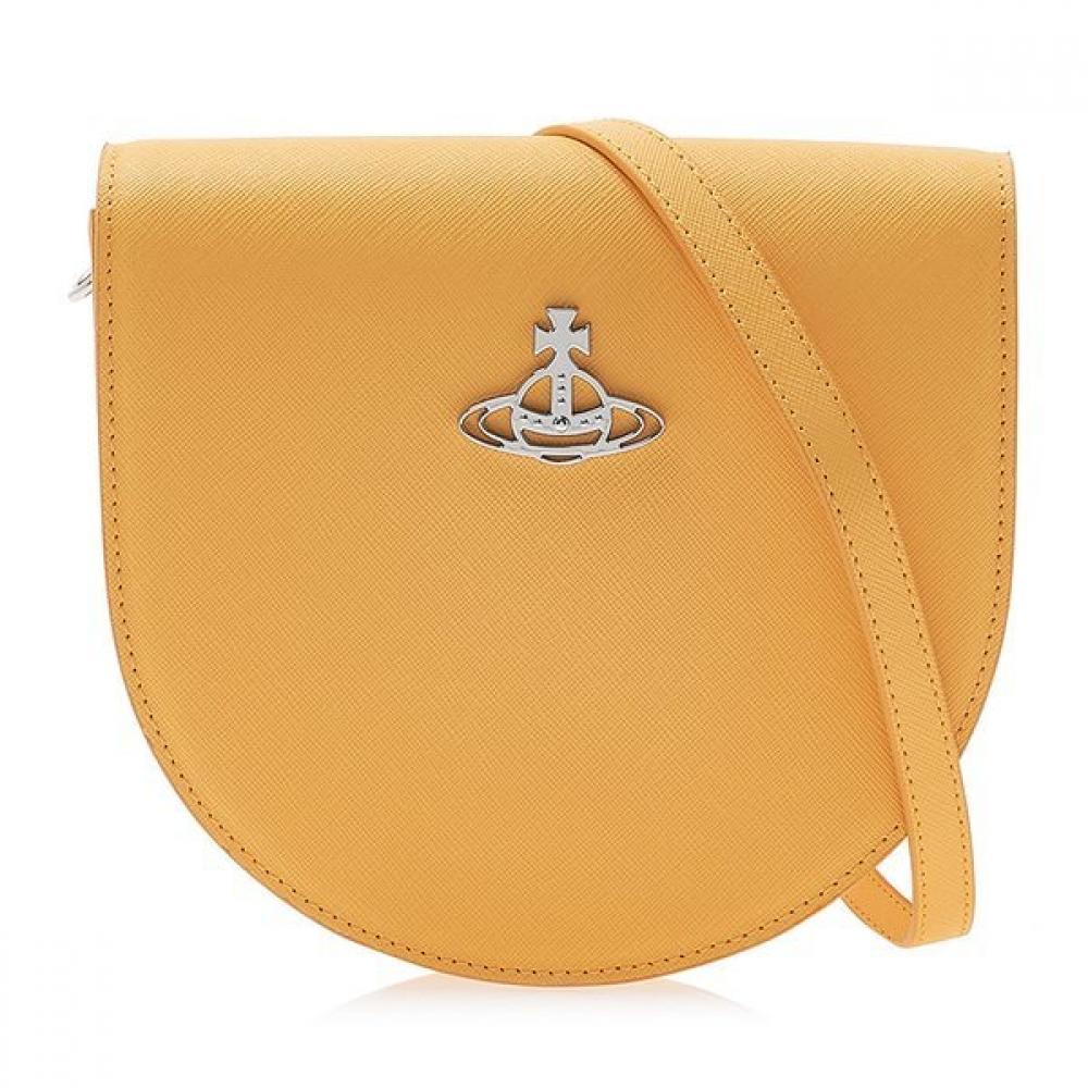 Vivienne WeStwood Vivienne WeStwood Women S Saffiano Saddle croSS Bag 43030097 L001n E401 ONE SIZE
Vivienne WeStwood Vivienne WeStwood Women S Saffiano Saddle croSS Bag 43030097 L001n E401 ONE SIZE